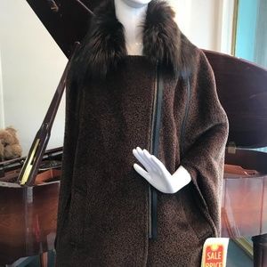 Brandy Wool Cape with Fox Detachable Collar